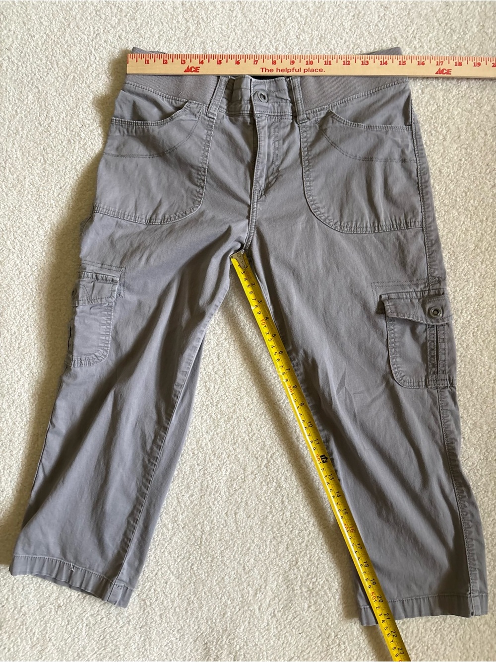 Lee Relaxed Fit Mid-Rise Women’s Capri Pants in Gray Size 8 - Picture 10 of 10